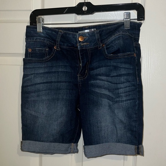 No Boundaries Blue Jean Shorts Classic Casual - Picture 1 of 5